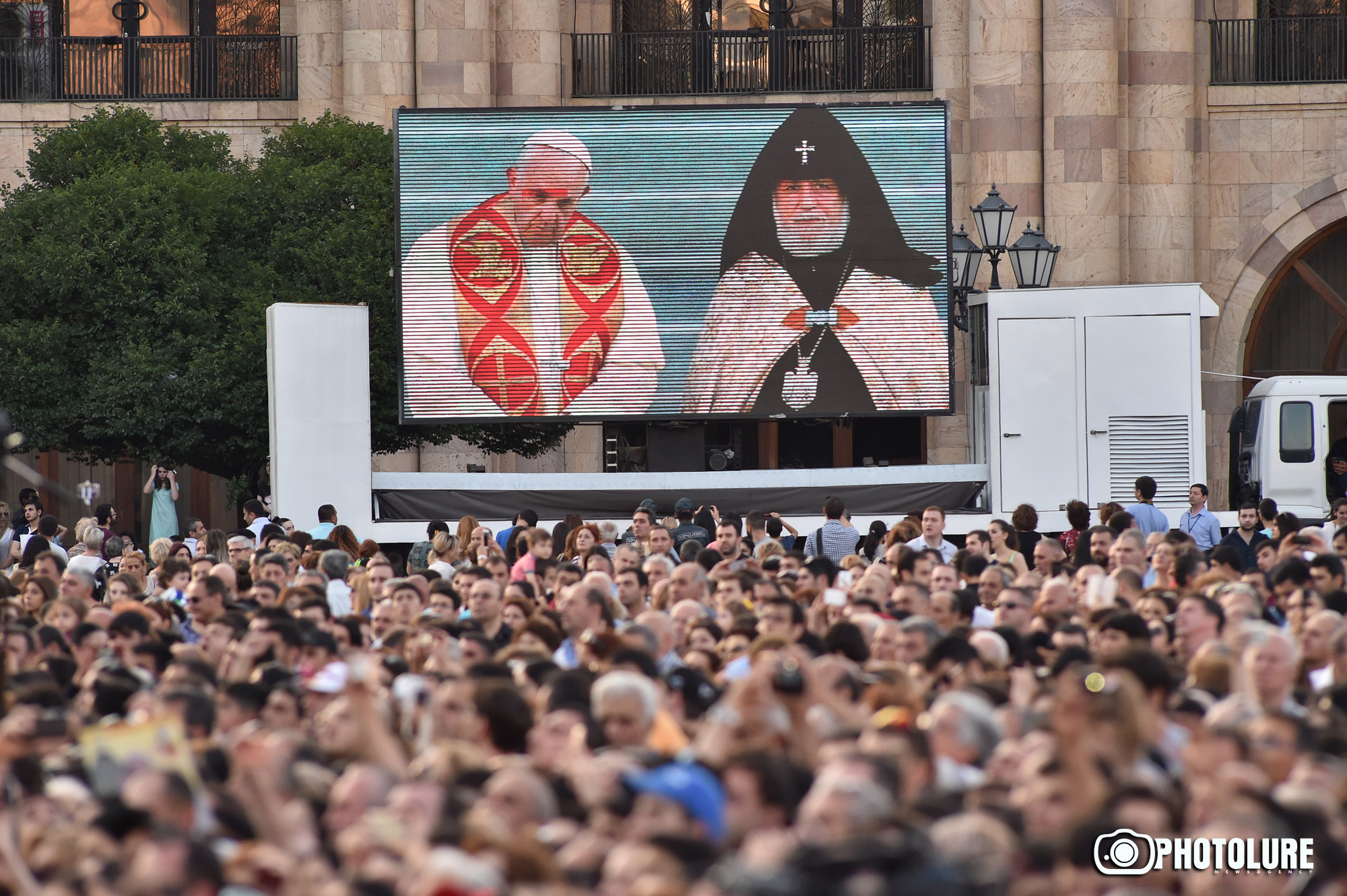 MHM0105604%20copy.jpg?1467009866859