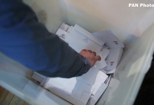 В результате пересчета количество проголосовавших «да» бюллетеней увеличилось на 4 – ЦИК Армении