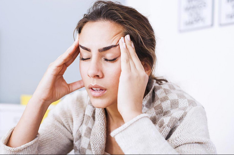 «Օմիկրոնի» պատճառած «սեղմող» գլխացավը կարելի է վերացնել բավականին պարզ միջոցներով
