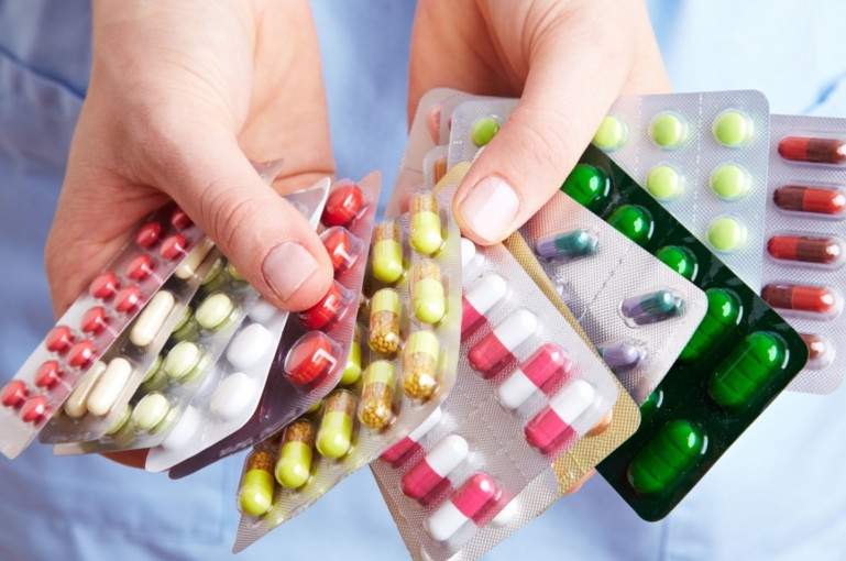Ցավազրկող դեղամիջոցները և ստամոքսի խոցը. հիմնական ախտանշանները