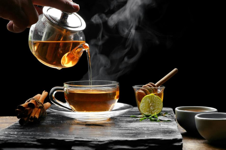 Բուրավետիչներ պարունակող թեյերը վտանգավոր են օրգանիզմի համար․ սննդաբան