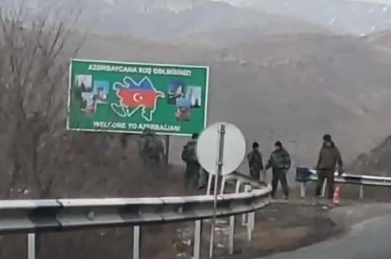 Azerbaijanis ‘throw stones’ on Armenian car on Kapan-Yerevan highway ...