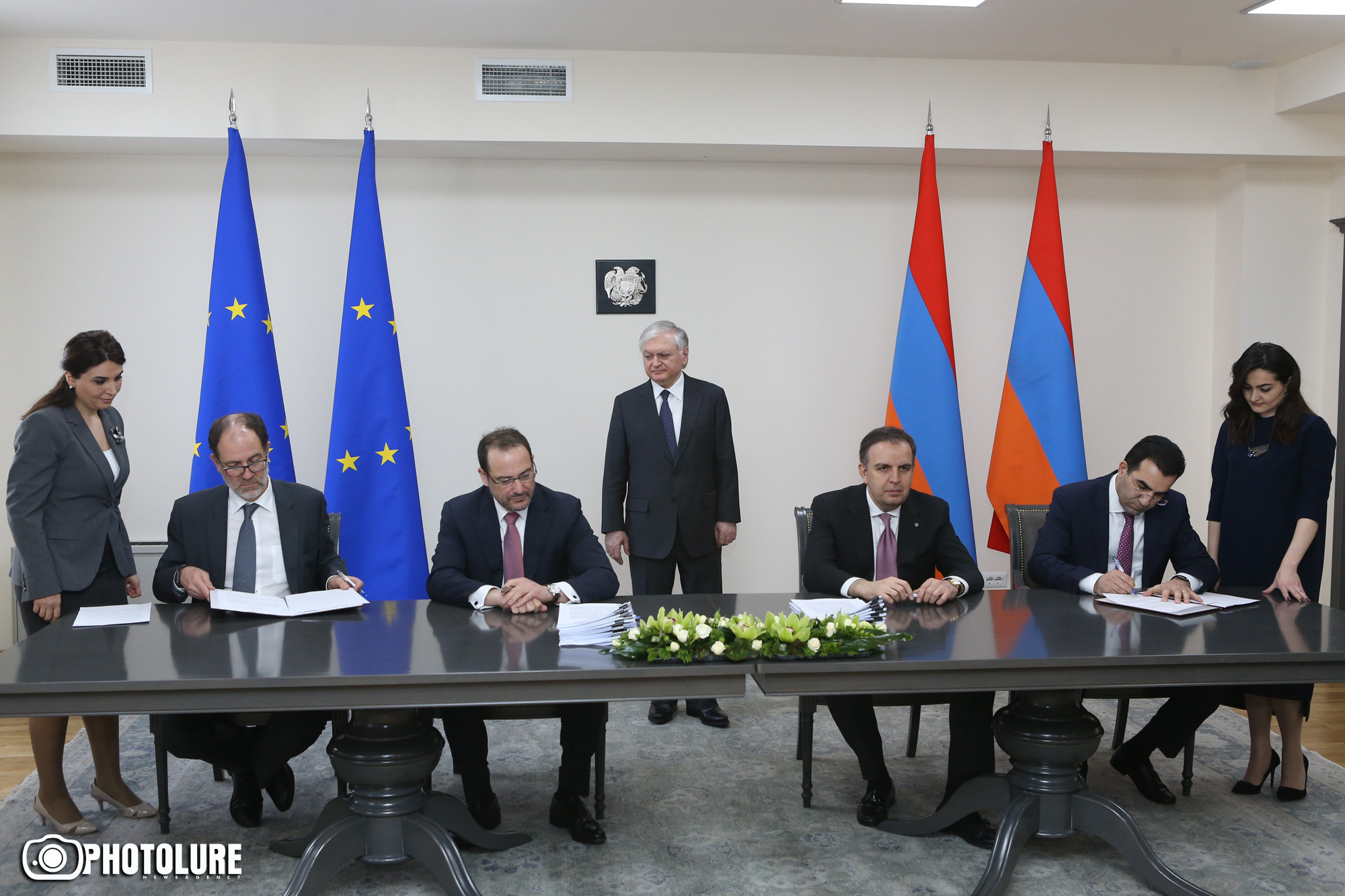 Армения вступит в ес. Agreement Armenian. Eu Armenia Agreements. Armenia eu.